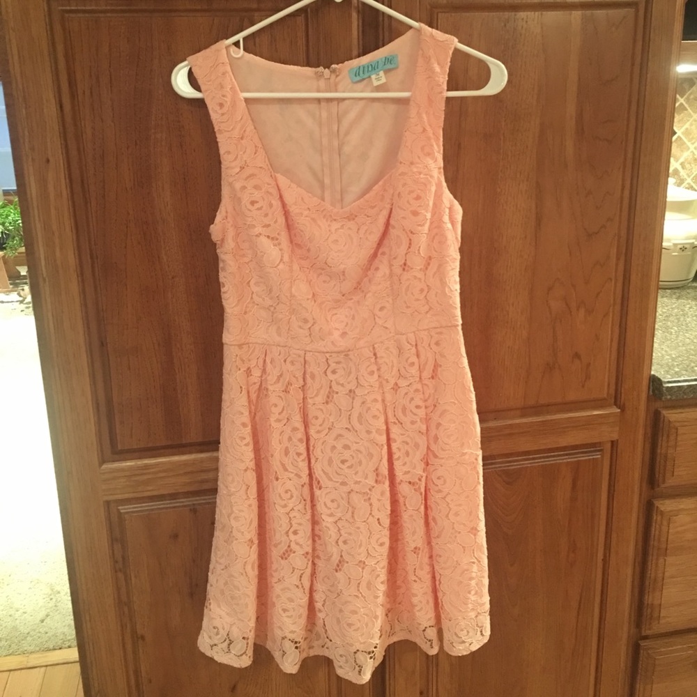 Francesca’s lace dress